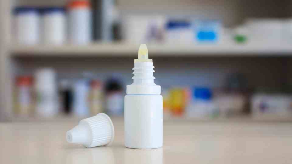 Earwax removing drops