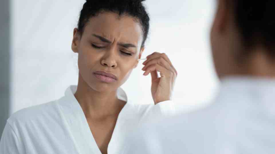 Ear microsuction vs irrigation