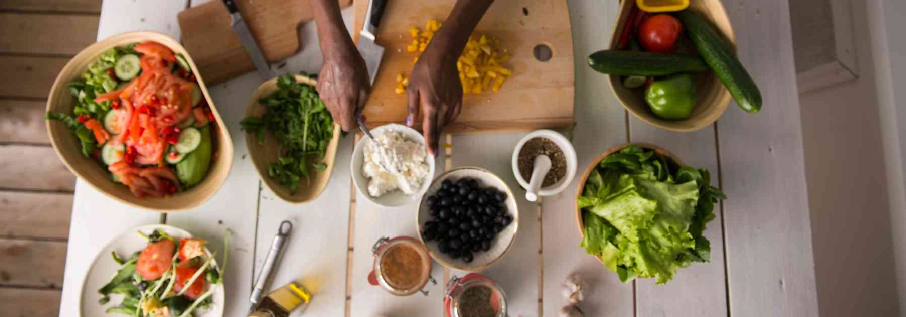 I am not losing weight on a calorie deficit